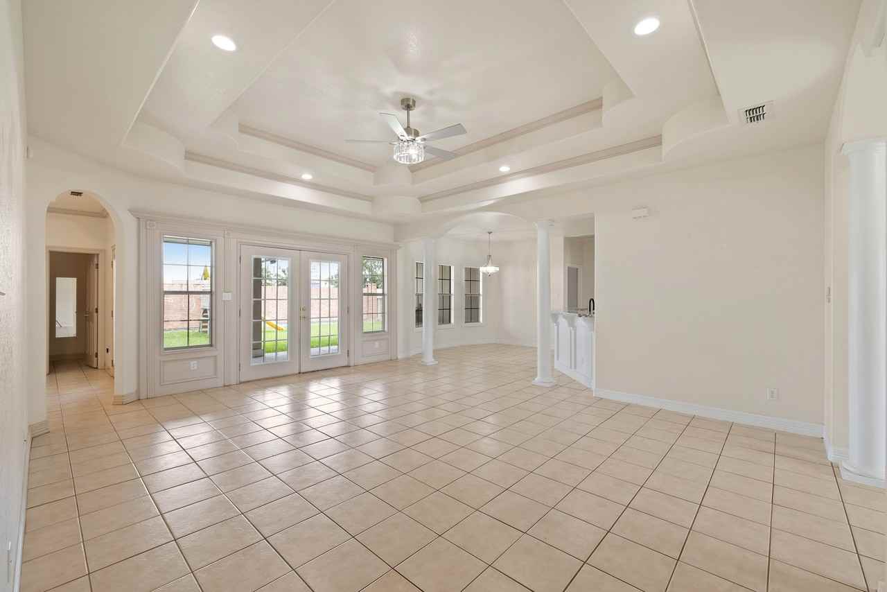 3271 Emerald Valley Blvd - Photo 4 of 21