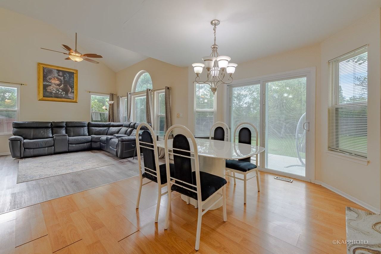 2316 Periwinkle Ct - Photo 7 of 30