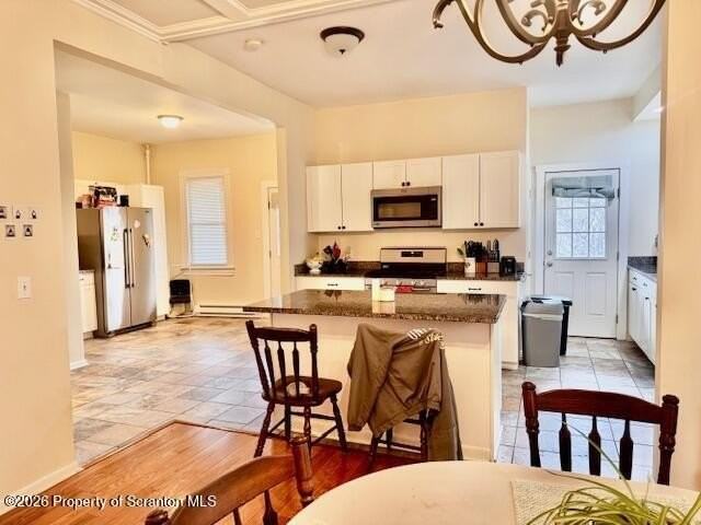 815 Monroe Ave - Photo 7 of 38