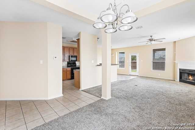 157 Crimson Tree - Photo 7 of 25