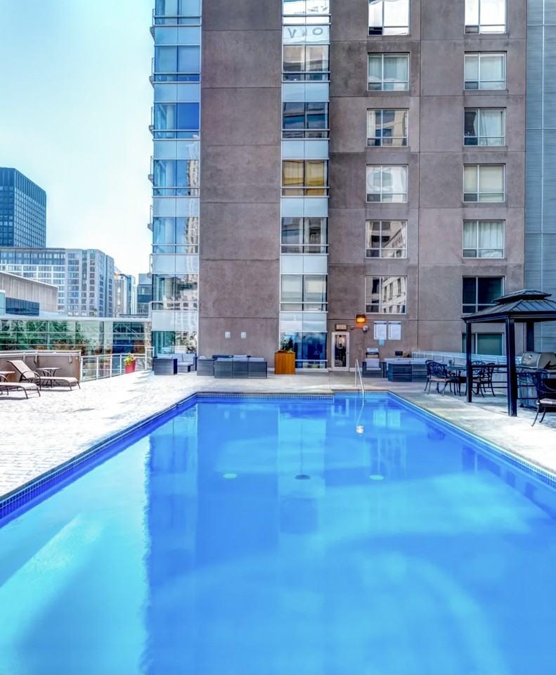 1009 Rue de Bleury #414 - Photo 2 of 20