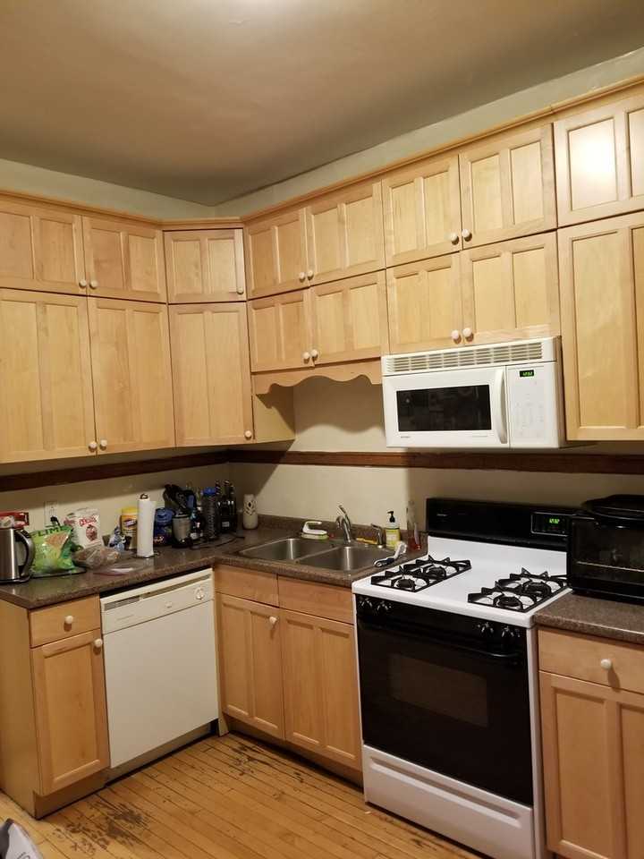 638 W Grace St #1E - Photo 5 of 27