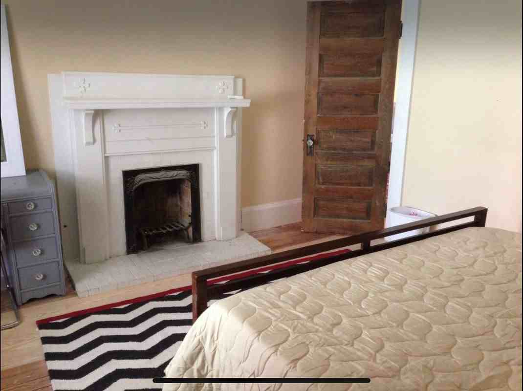 462 Greenwood Ave Ne - Photo 6 of 22