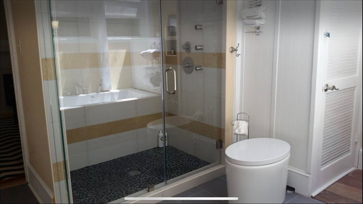 462 Greenwood Ave Ne - Photo 7 of 22