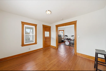 31 Whitcomb St ##2 - Photo 3 of 8