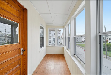 31 Whitcomb St ##2 - Photo 4 of 8