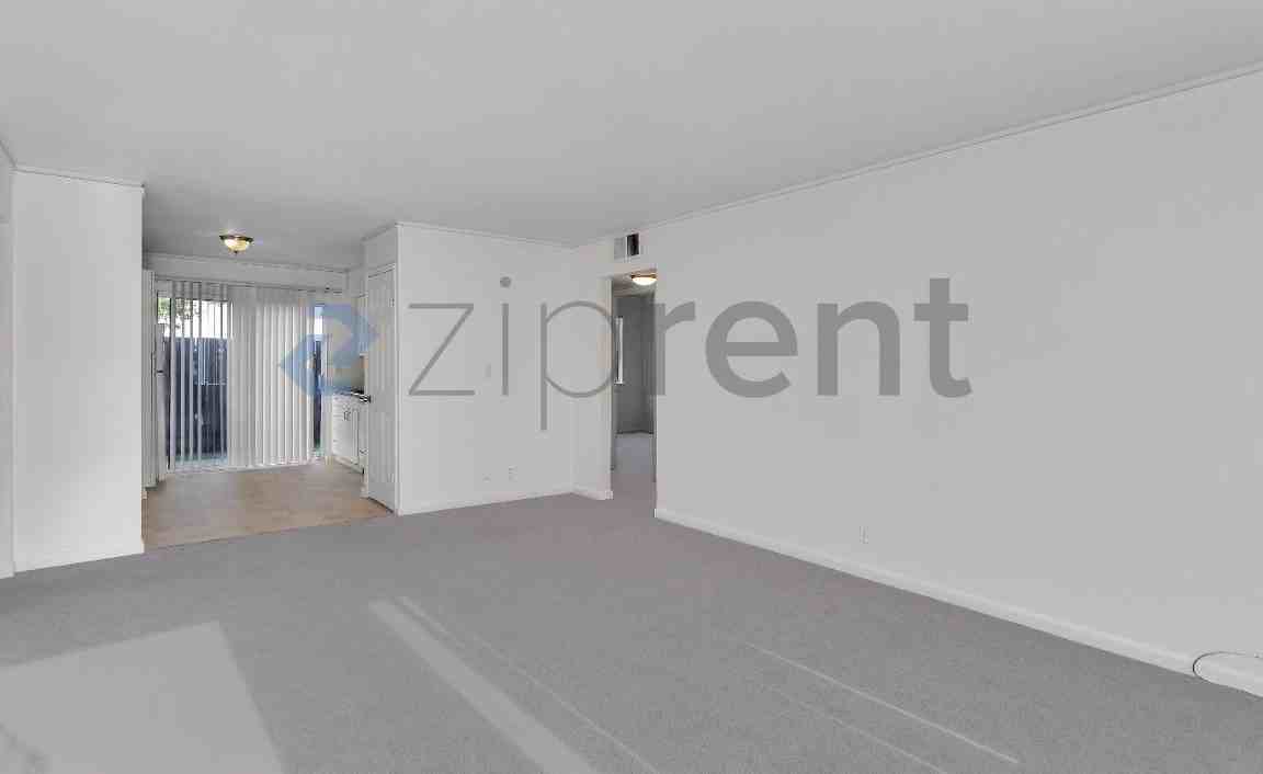 417 Alamo Creek Ct #E - Photo 5 of 20