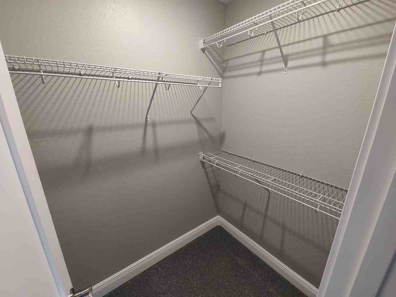 1328 Ne 5th Ave - Photo 4 of 14