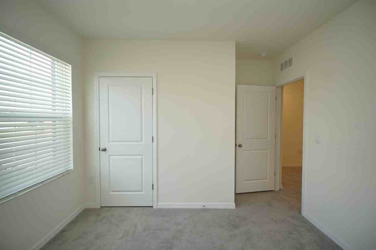 33700 Jasper Stone Dr - Photo 3 of 30