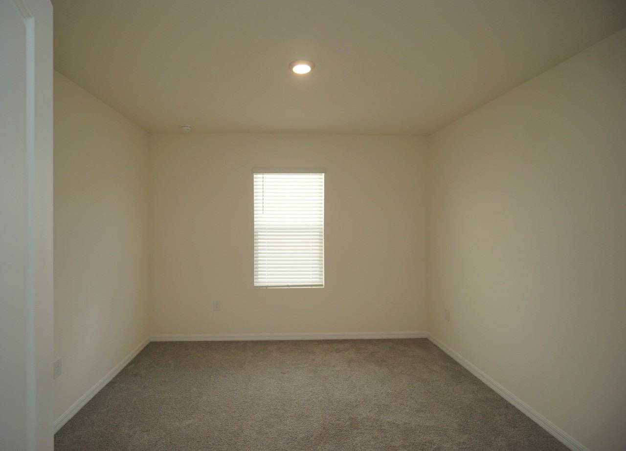 33700 Jasper Stone Dr - Photo 7 of 30