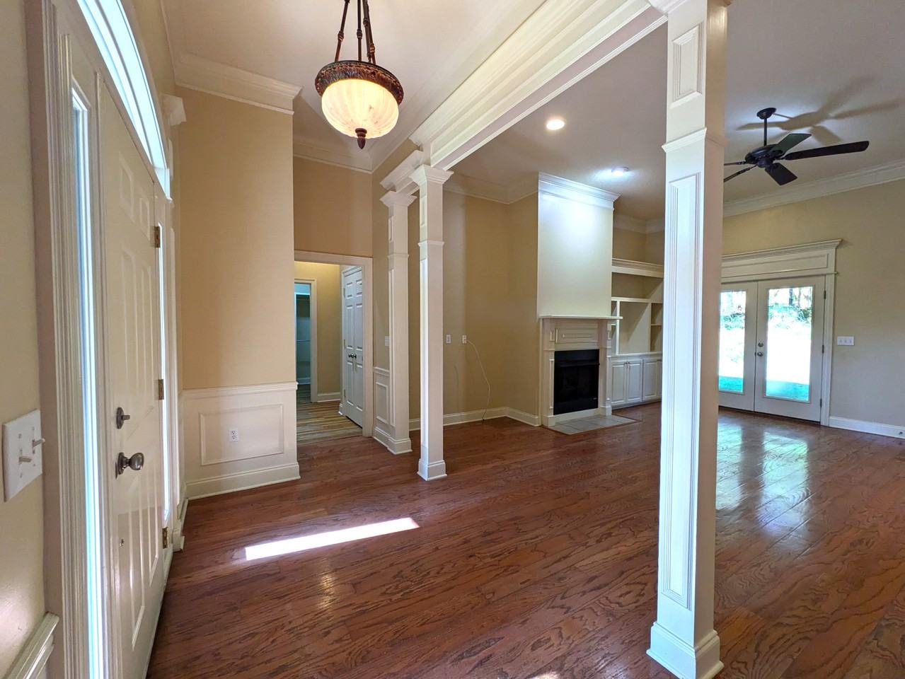 307 Romar Pl - Photo 5 of 50