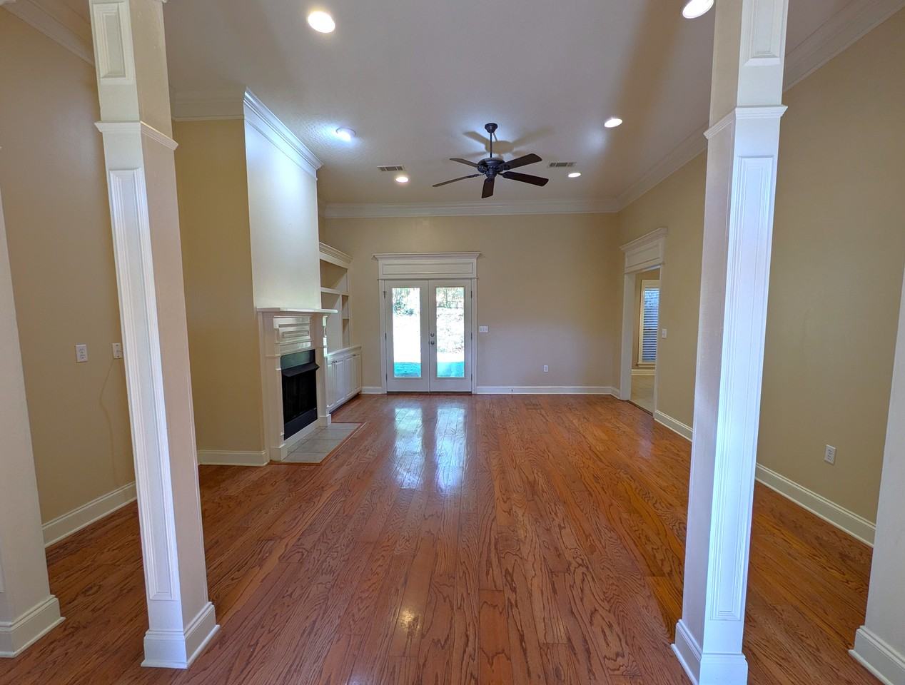 307 Romar Pl - Photo 6 of 50