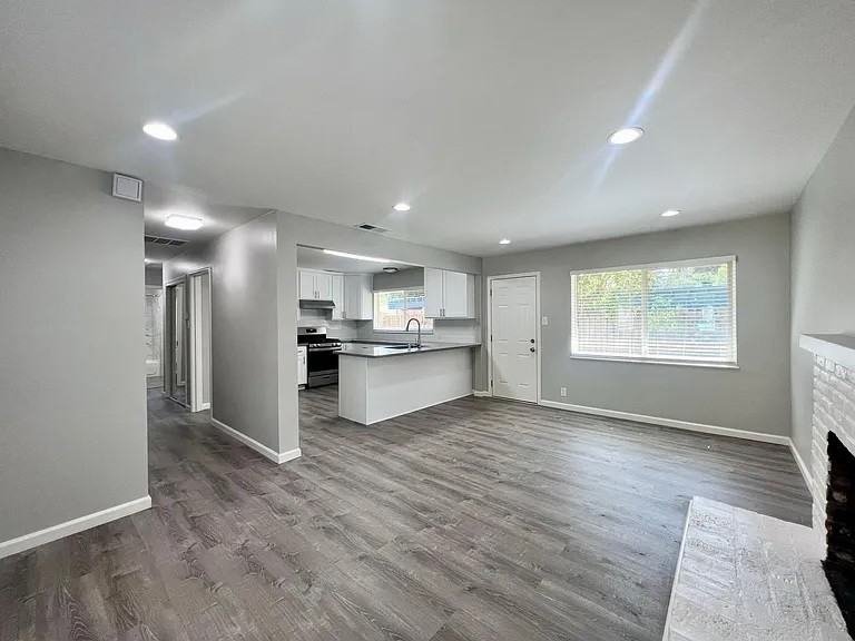 863 Partridge Ave - Photo 6 of 7