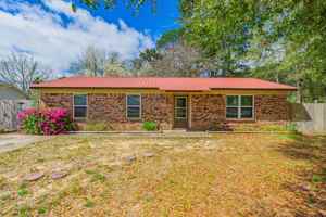 featured image of 901 Linden Ave