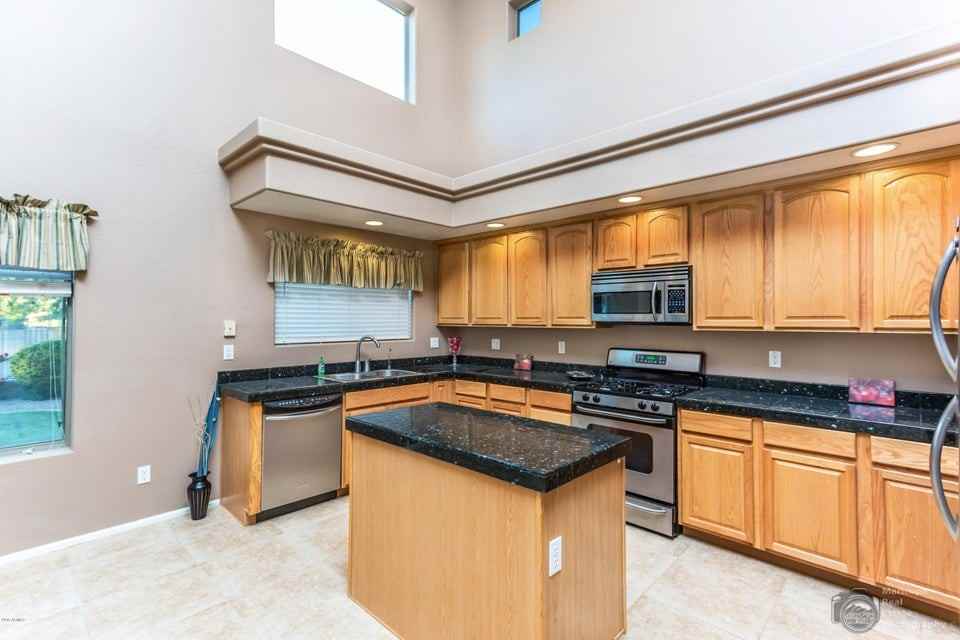 43314 W Snow Dr - Photo 5 of 15