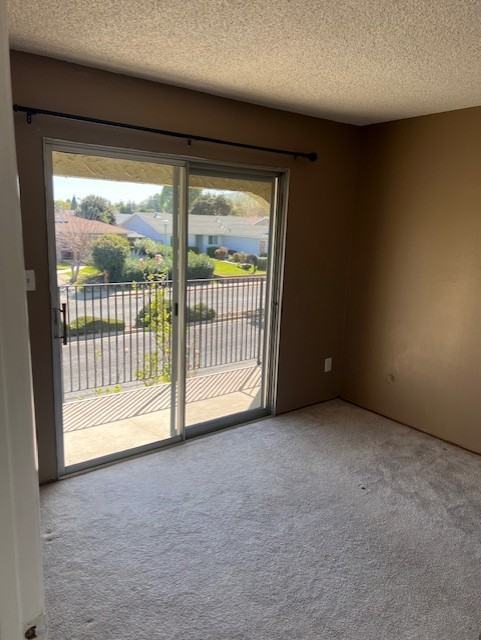 4 Meadowbrook Ave - Photo 6 of 18