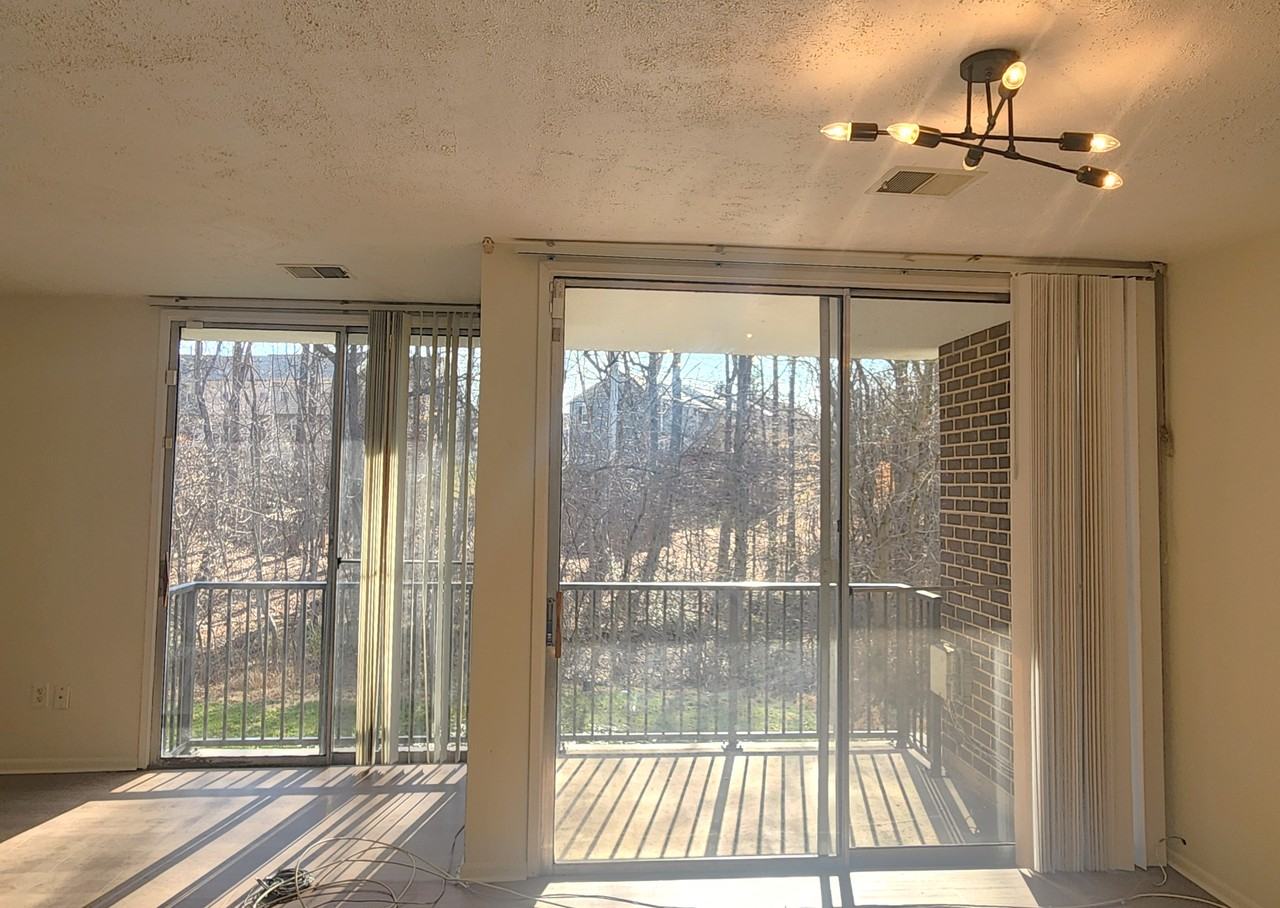 10244 Prince Pl #103 - Photo 4 of 15