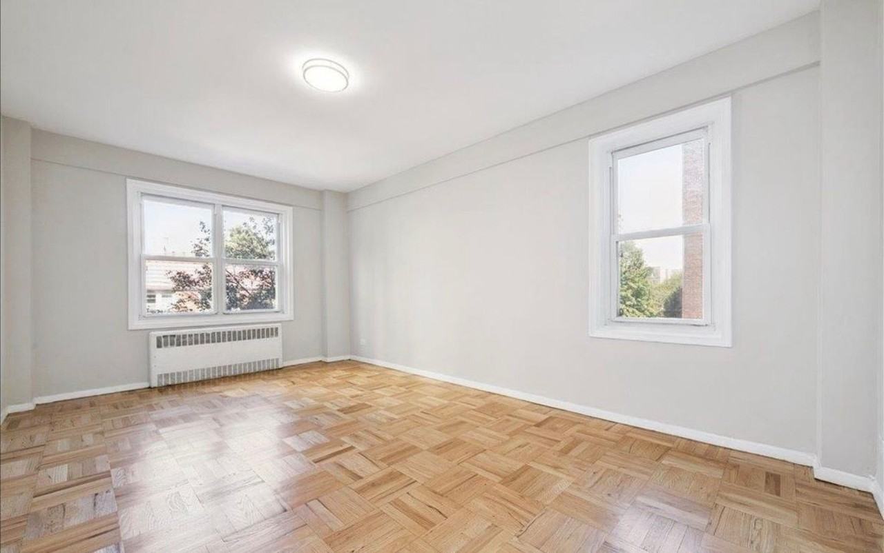 11045 Queens Blvd #6323 - Photo 6 of 9