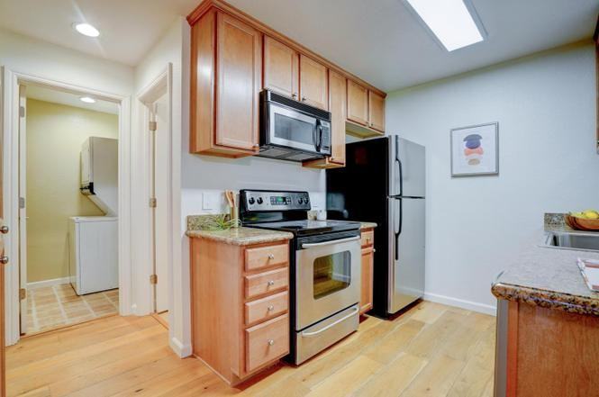 2250 Monroe St - Photo 6 of 12