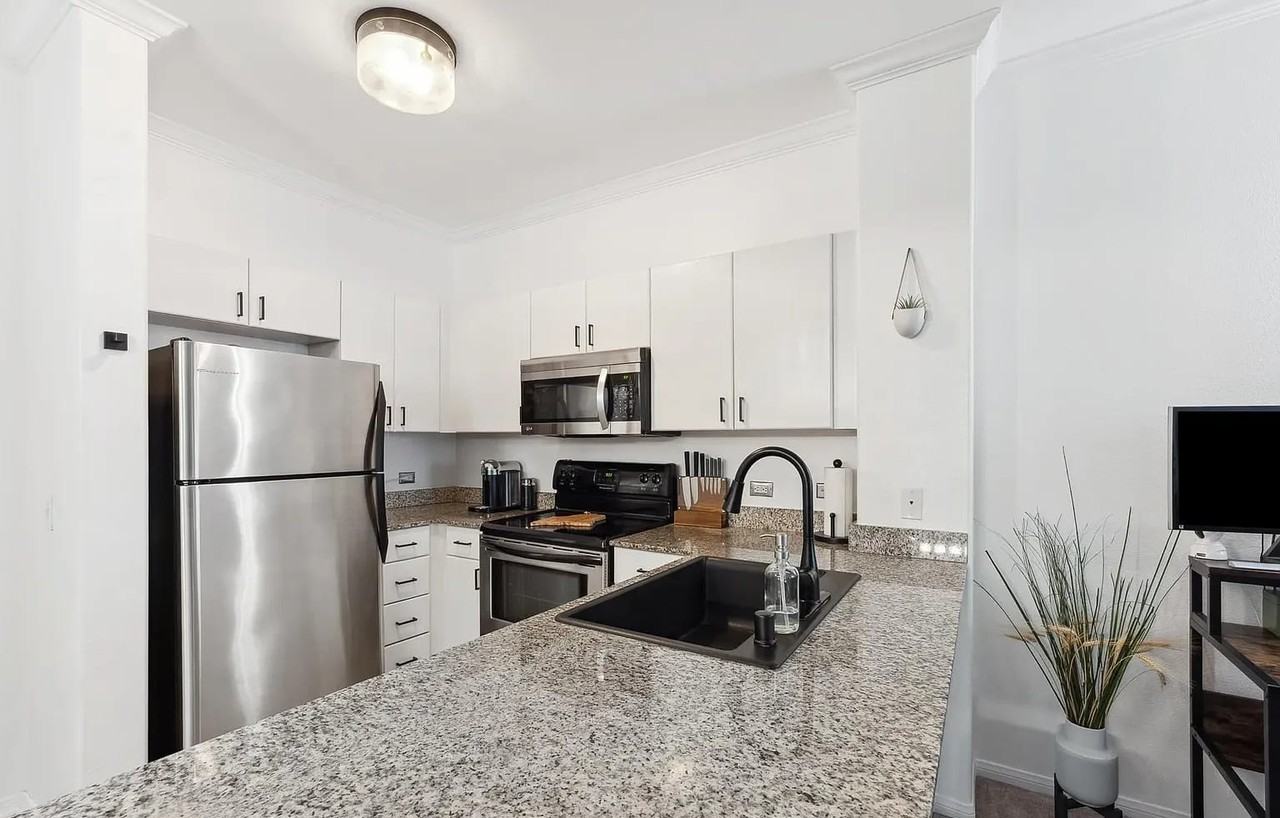 1642 7th Ave #223 - Photo 5 of 12