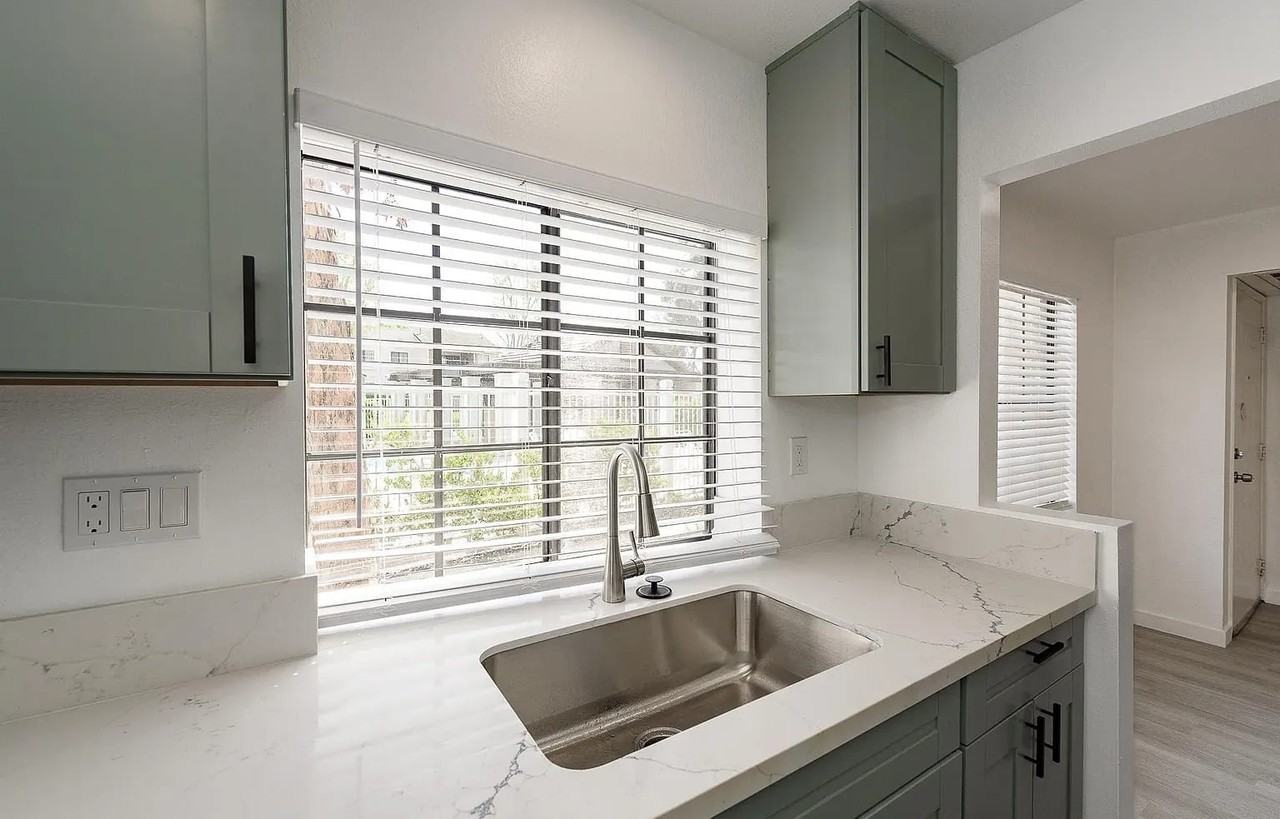 8520 Summerdale Rd #51 - Photo 3 of 10