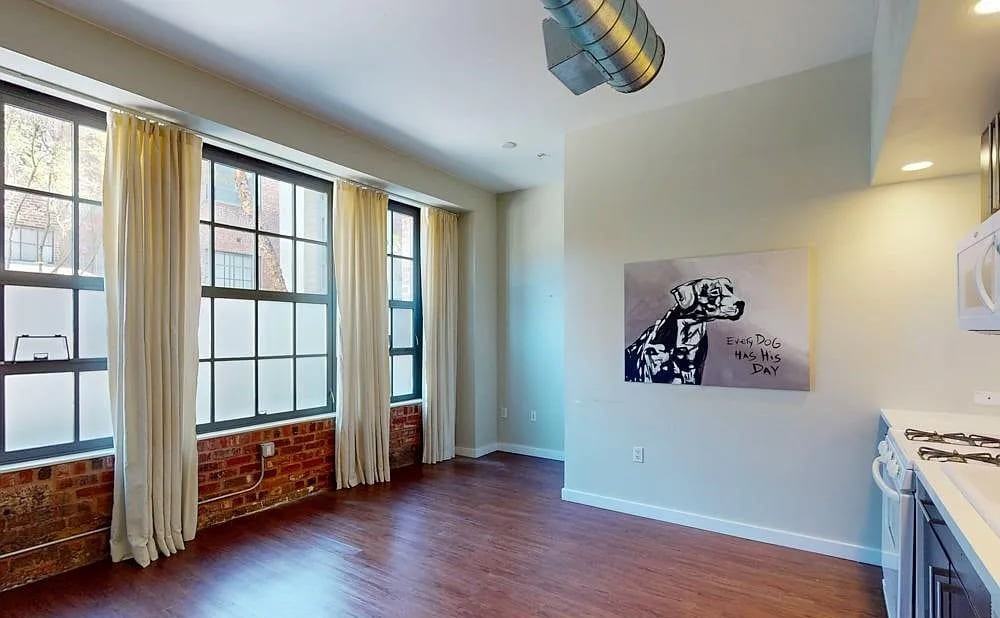 2101 Bryant St #107 - Photo 7 of 7