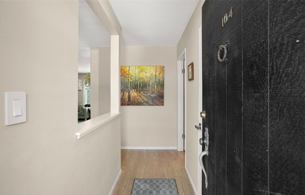 3907 La Crescenta Ave #104 - Photo 5 of 11