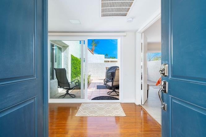 1654 Fairway Cir - Photo 2 of 11