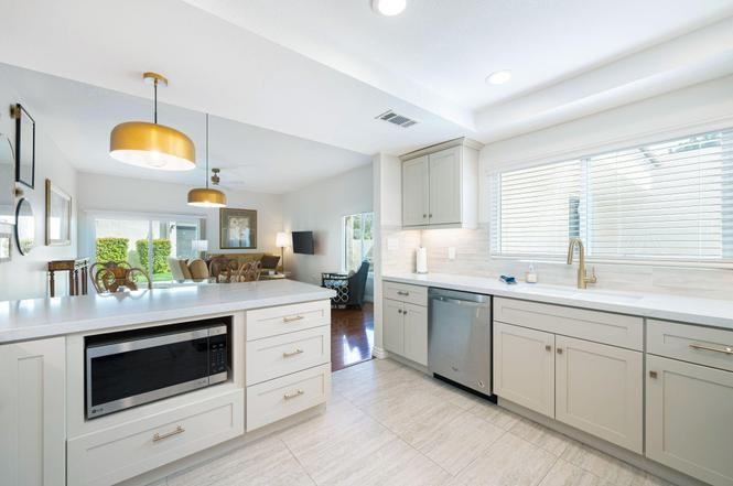 1654 Fairway Cir - Photo 6 of 11