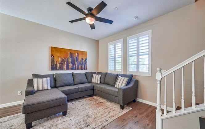 7010 Dorland St - Photo 4 of 15