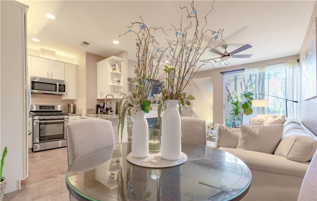 7739 E Portofino Ave - Photo 6 of 24