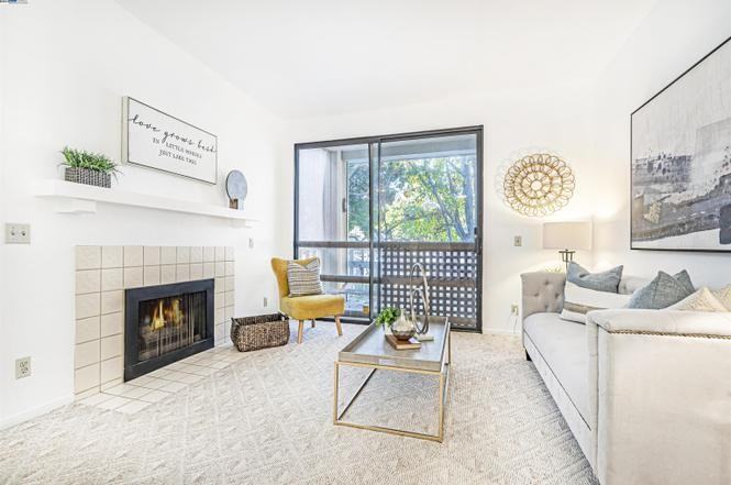 3674 Oakwood Ter #202 - Photo 2 of 15