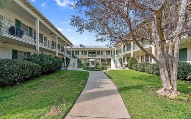 1327 N Central Ave #A - Photo 3 of 18