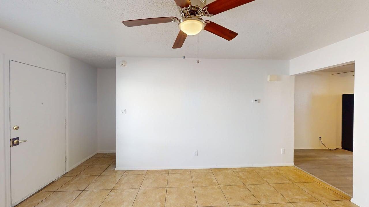 1105 Chelwood Park Blvd Ne - Photo 5 of 24