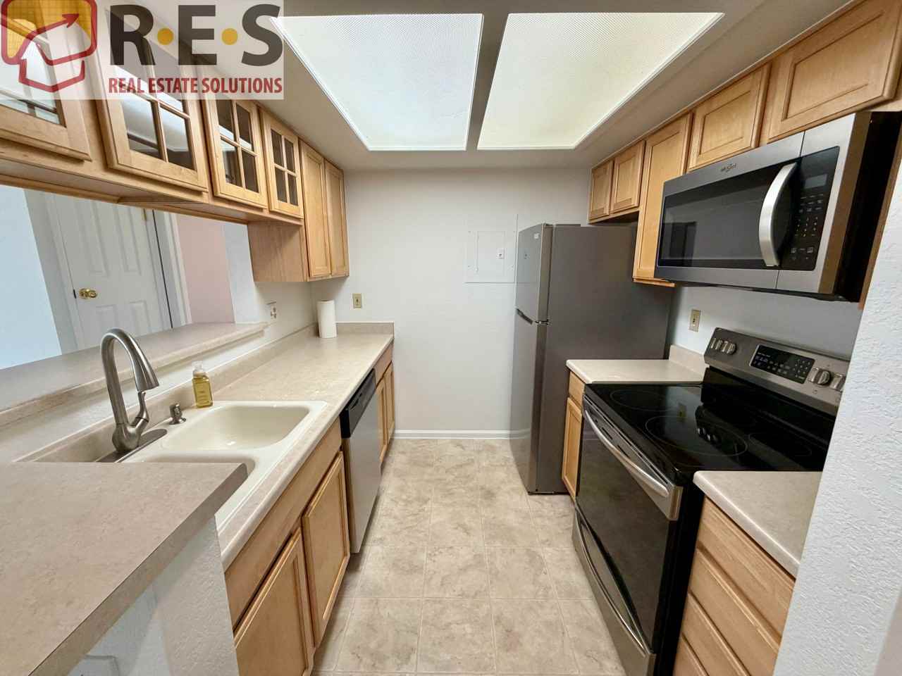 9273 E Arbor Cir #F - Photo 2 of 12