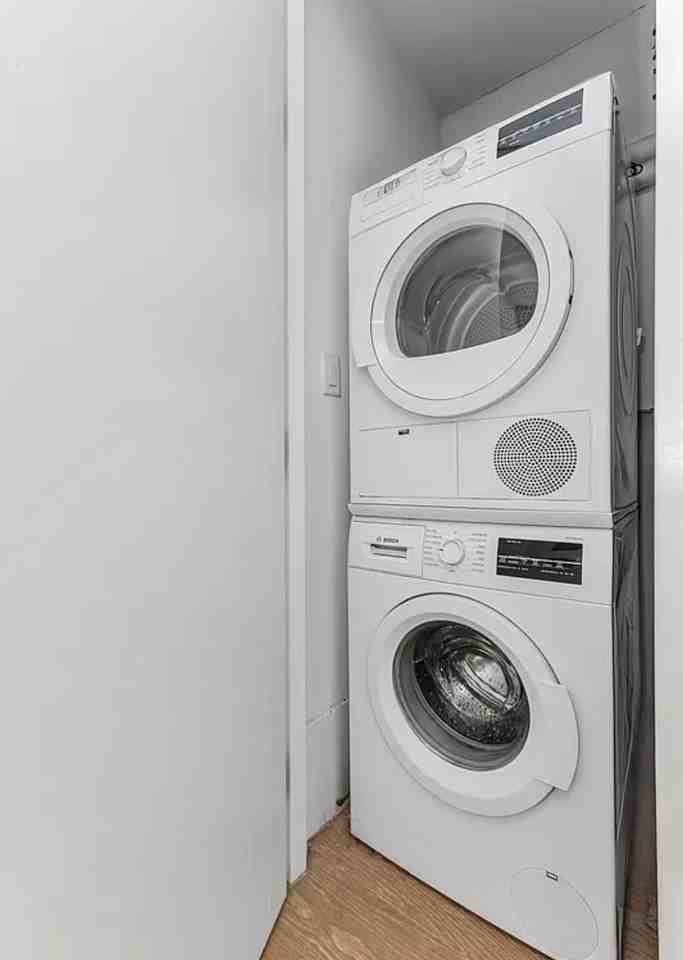 429 Kent Ave #316 - Photo 4 of 9