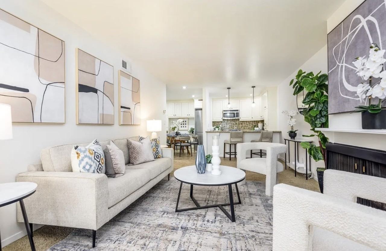 626 Mariners Island Blvd #206 - Photo 3 of 8