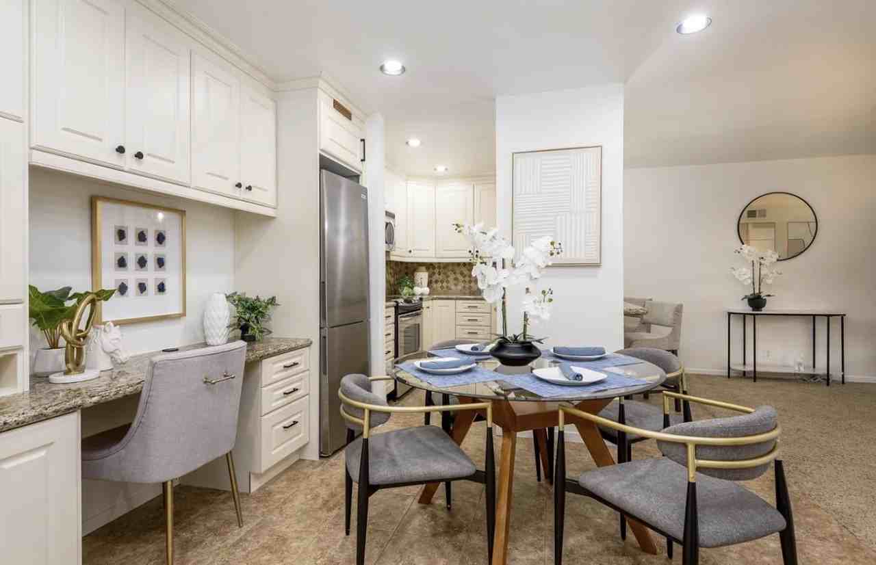 626 Mariners Island Blvd #206 - Photo 5 of 8