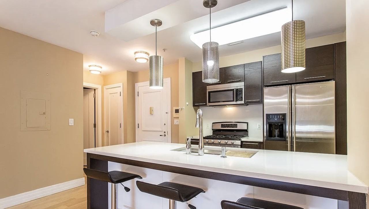 6405 Yellowstone Blvd #403 - Photo 3 of 10