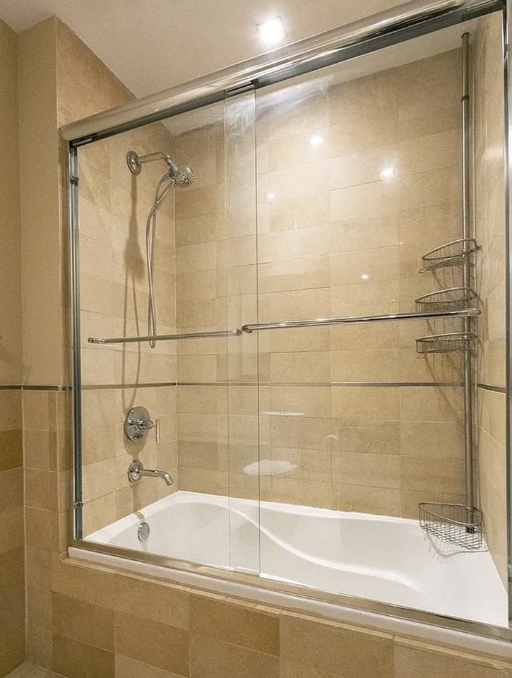 6405 Yellowstone Blvd #403 - Photo 4 of 10