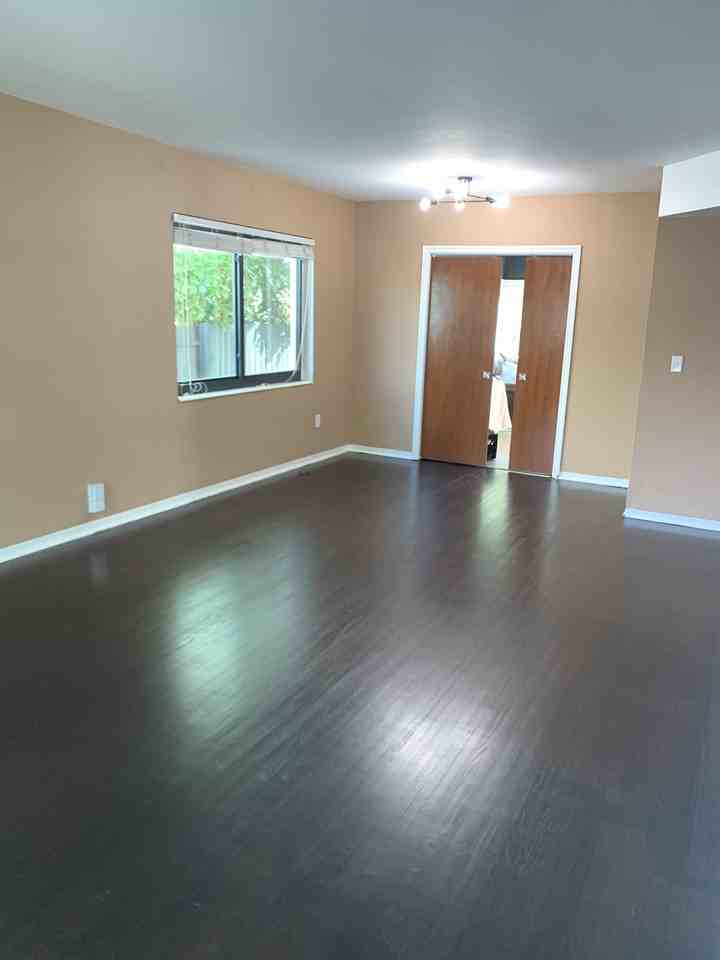 1975 Sw 17th Ct - Photo 2 of 19