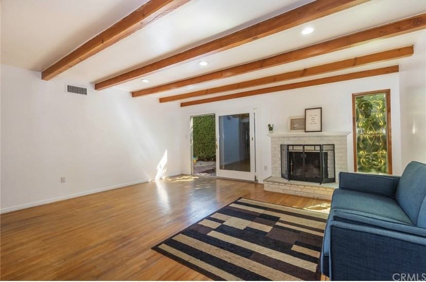 583 N California St #NA - Photo 4 of 9