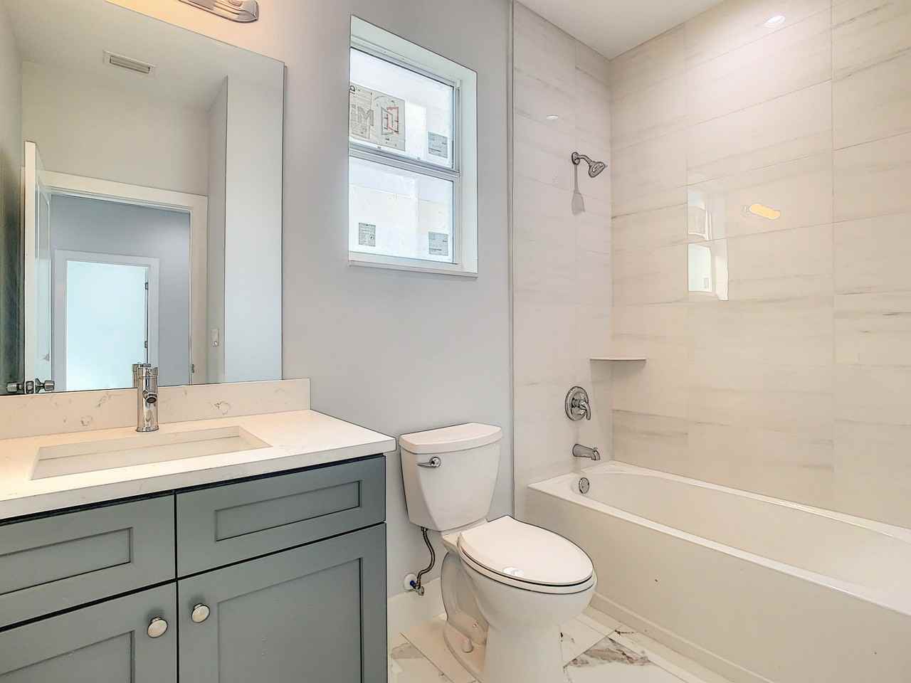 5237 Jennings St - Photo 7 of 11