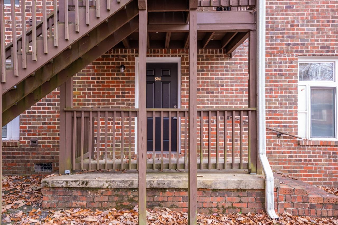 800 Lullwater Rd #804 - Photo 2 of 20