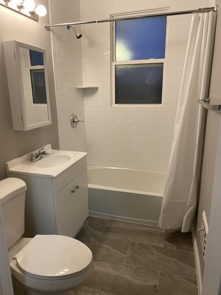 14950 Stoepel St - Photo 5 of 11