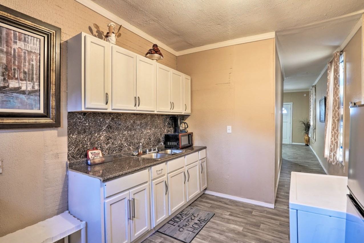 3038 Lufkin St - Photo 7 of 7