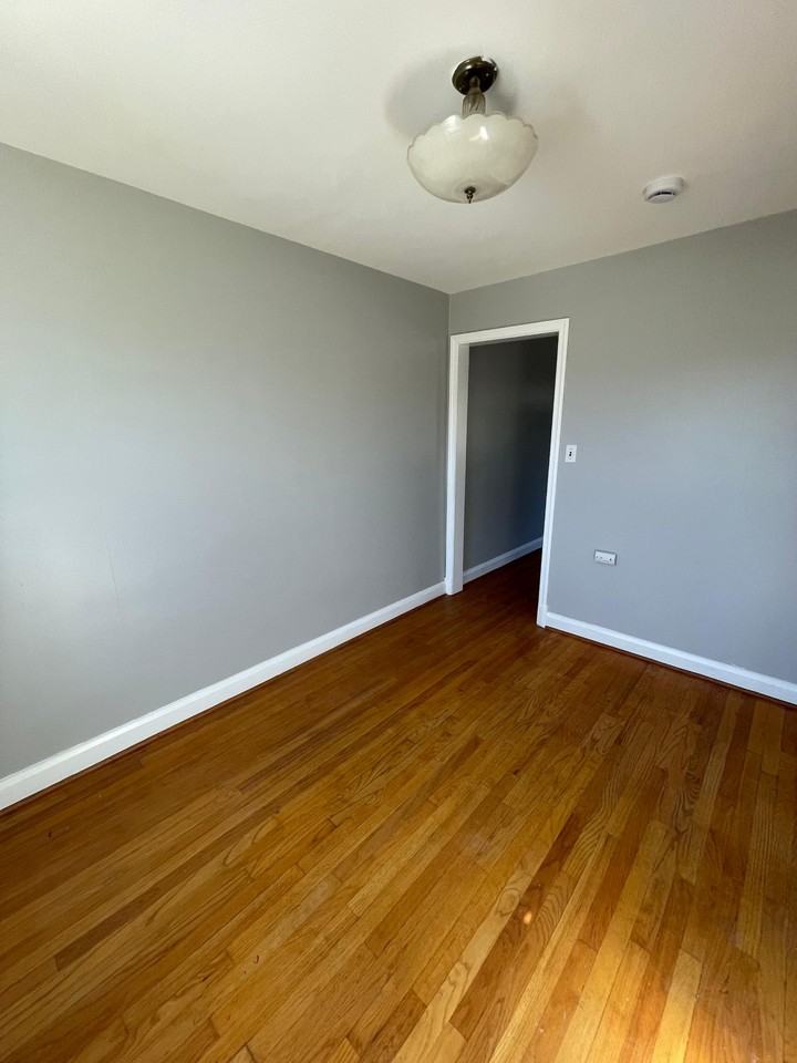 531 Lucia Ave - Photo 5 of 11