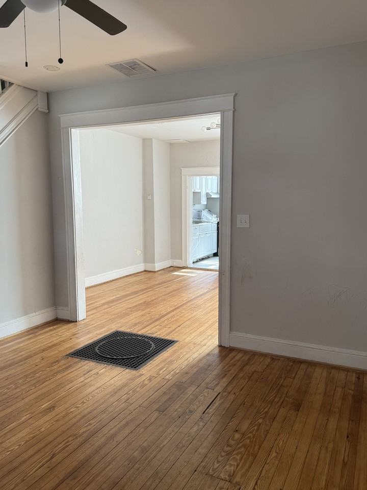 Melville Ave - Photo 5 of 13