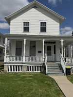 featured image of 220 E Davenport St