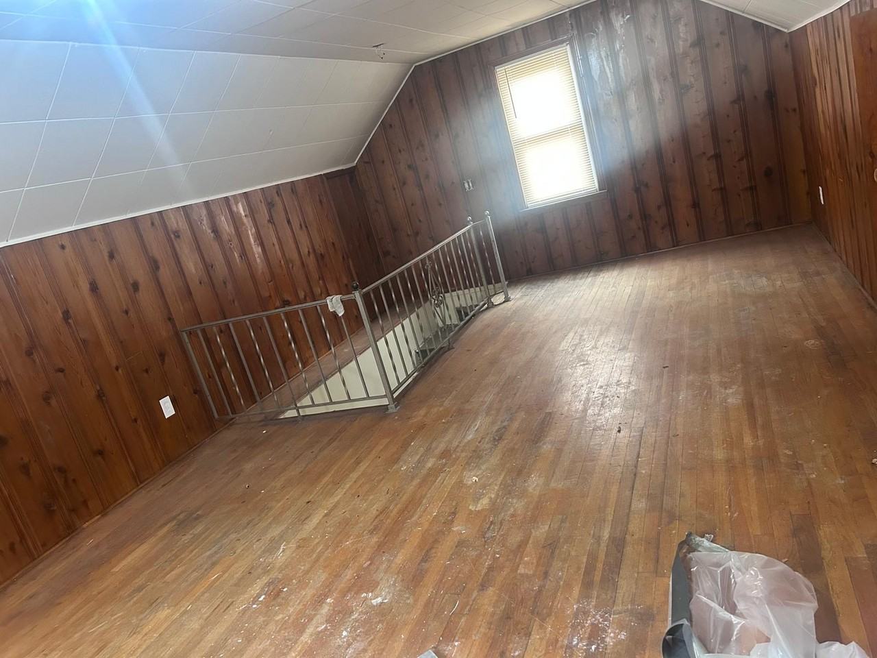 11733 Minden St - Photo 2 of 13